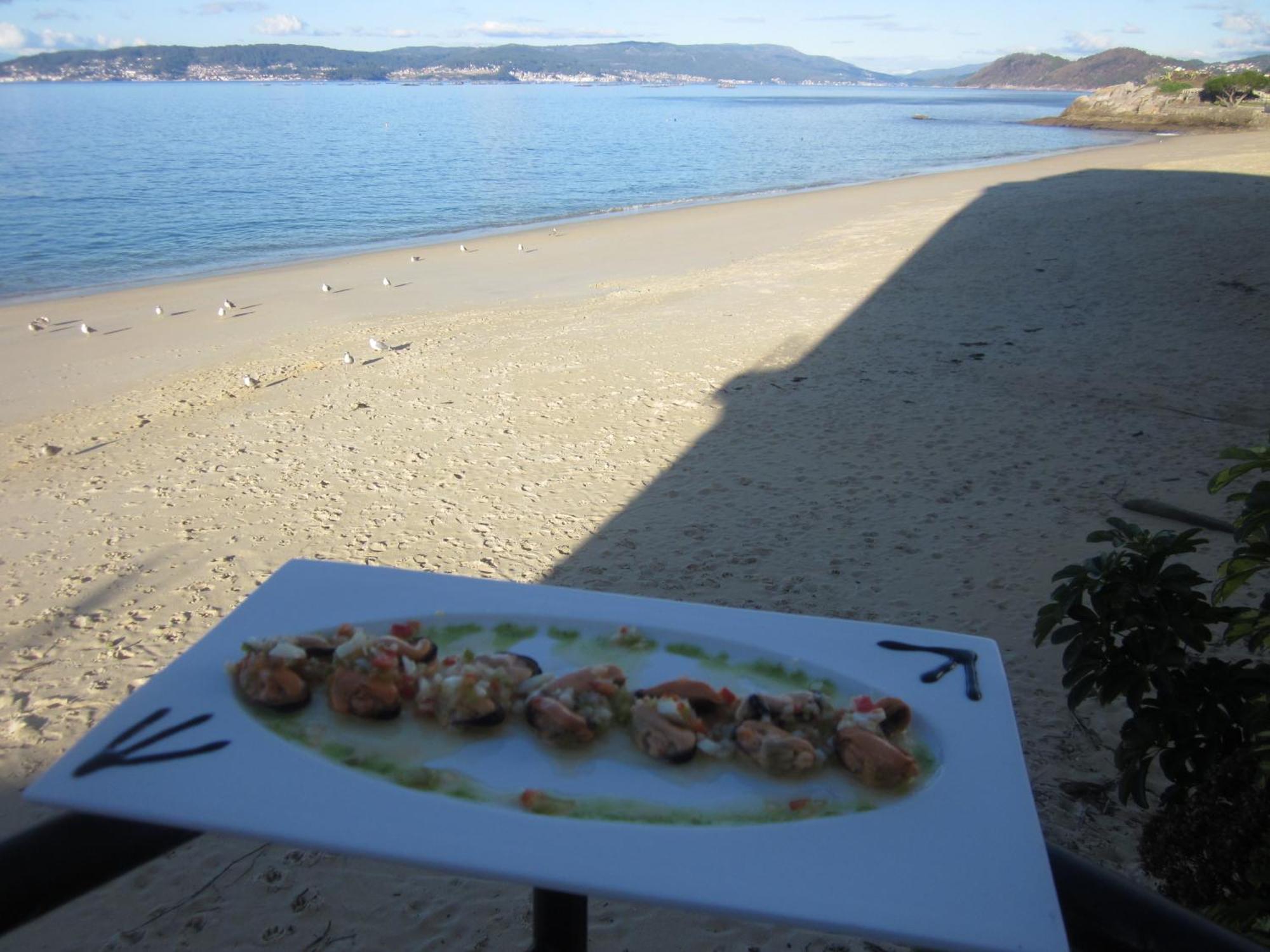 Hotel Restaurante Loureiro Bueu Exteriör bild