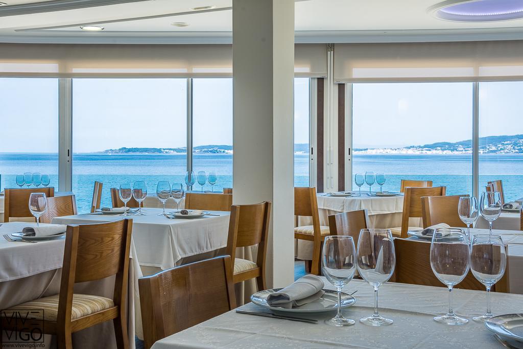 Hotel Restaurante Loureiro Bueu Exteriör bild