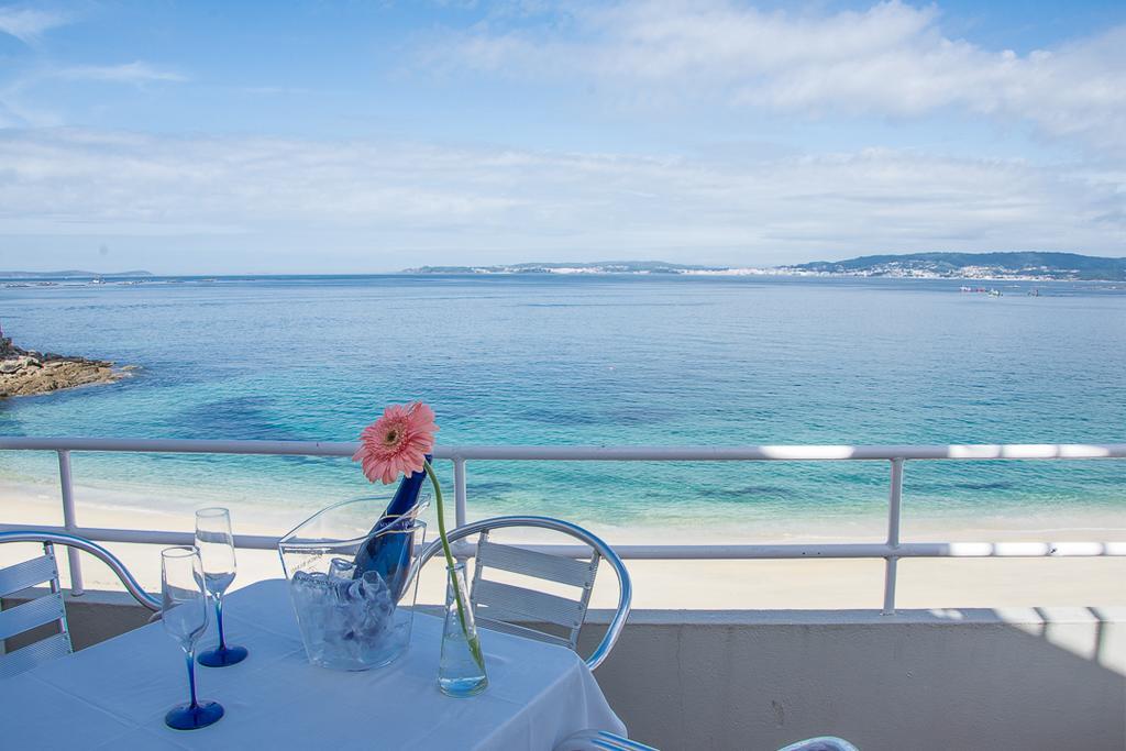 Hotel Restaurante Loureiro Bueu Exteriör bild