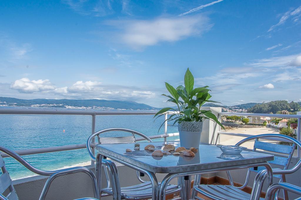 Hotel Restaurante Loureiro Bueu Exteriör bild